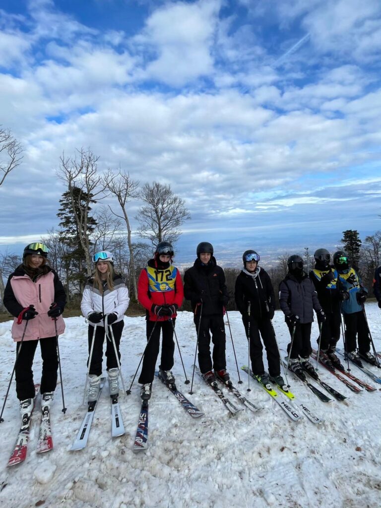 639667028_1504821234977730_7989425131323192344_n – kopija